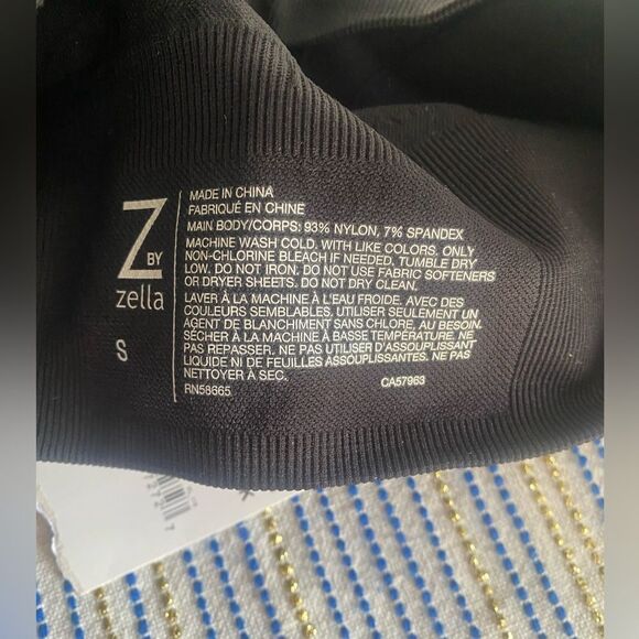 Z by Zella SEAMLESS CROSS BACK BRALETTE BLACK SMALL NWT - Picture 7 of 8